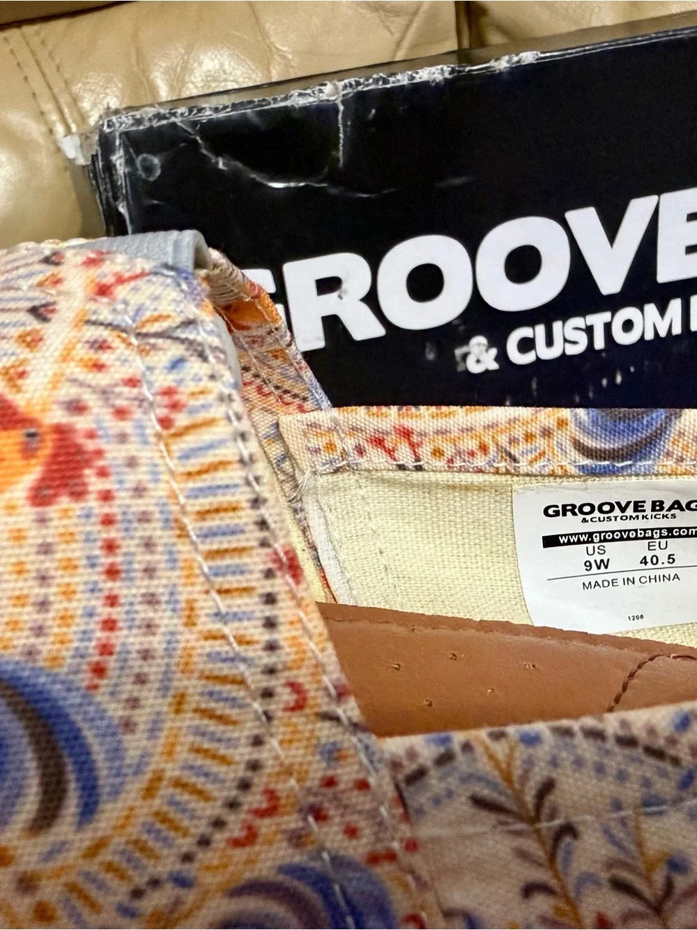 Groove Bags Chicken Rooster Slip On Shoes Women's 9 NIB